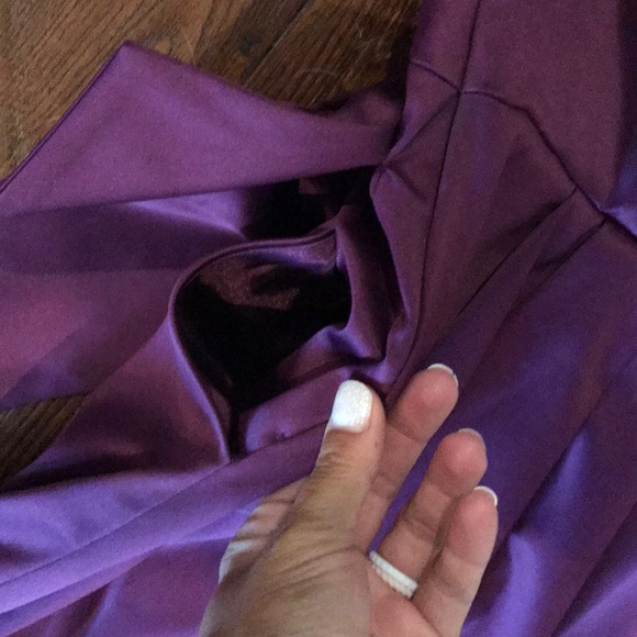 Macy’s - Max and Cleo - Plum Strapless Dress - 6 - Picture 5 of 6